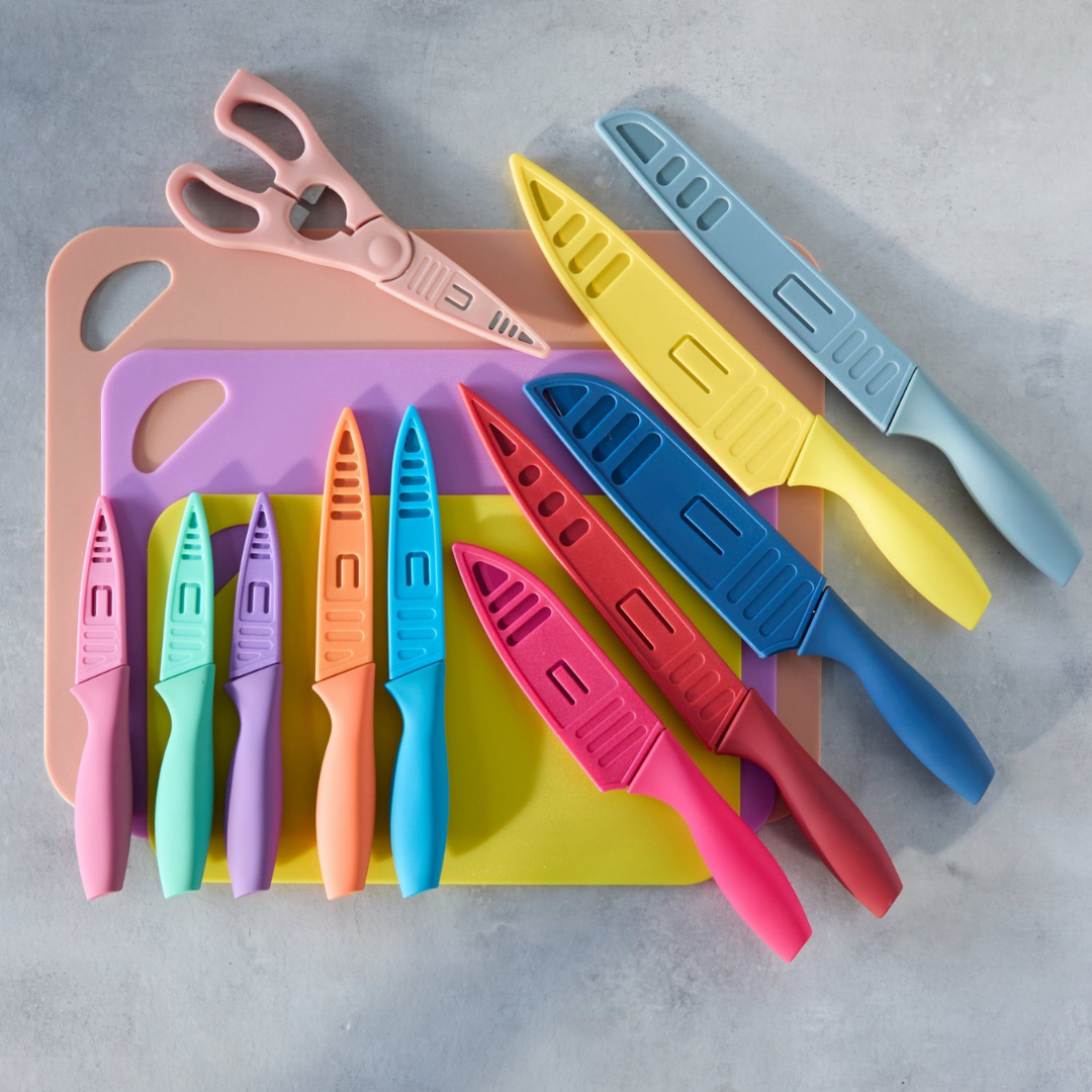 Cutlery Set with Cutting Board (25 Piece Set)